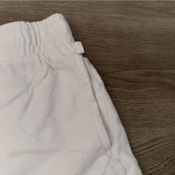 Women's Free Assembly White Terry Cloth Matching Two Piece Set - Picture 9 of 11